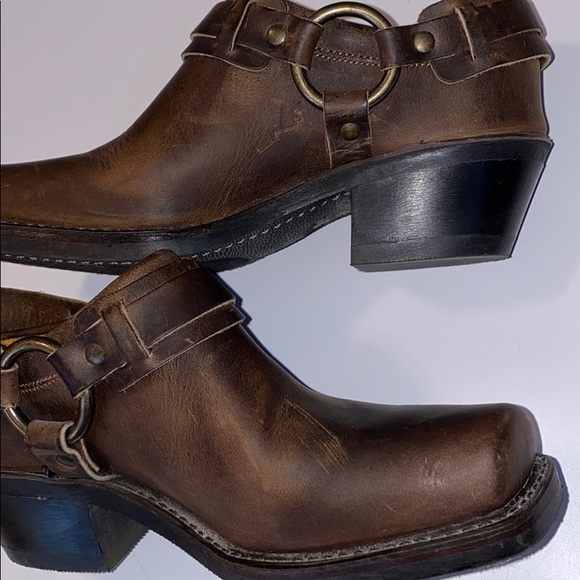 Frye Belted Harness Distressed Brown Leather Mule - Picture 7 of 16